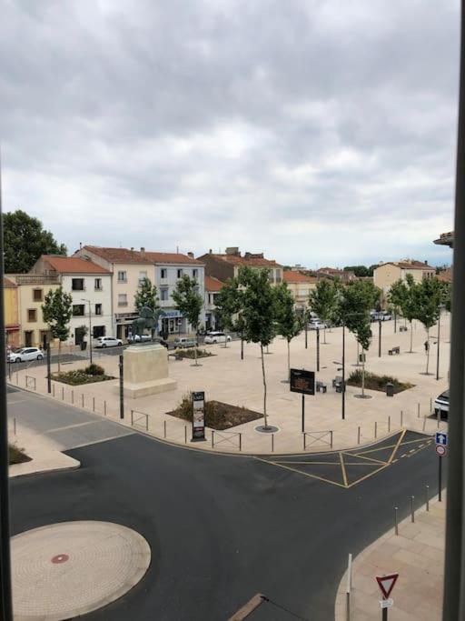 Appartement Spacieux Centre Ville Rivesaltes Exterior foto